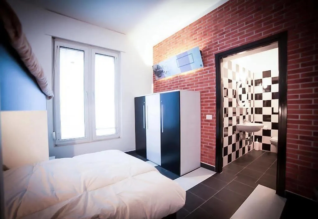 New Generation Hostel Milan Center 0*,  Italië